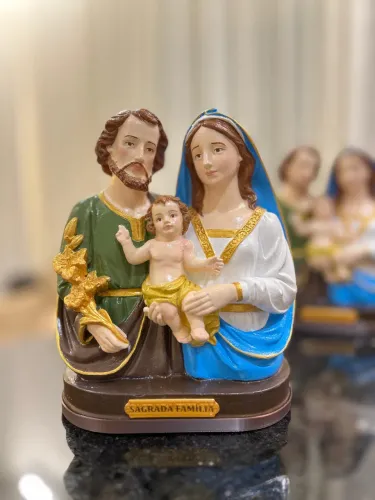 Sagrada família pintada a mão