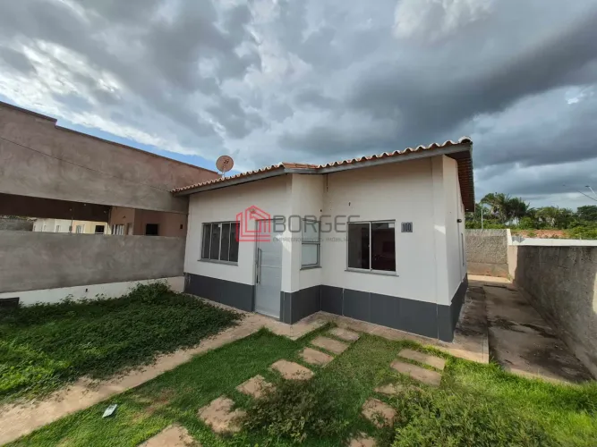 Casa à venda no bairro Lagoinha - Imperatriz/MA