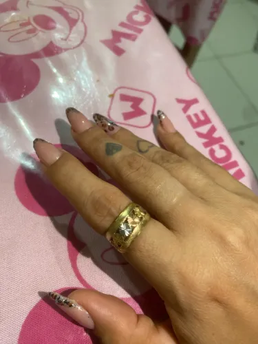 Vendo anel de ouro vendo por peça  reforçado 