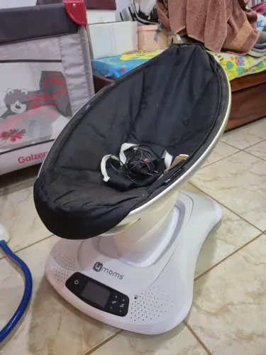 Cadeira de Descanso Mamaroo 4.0 - 4Moms