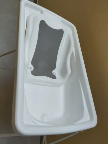 Banheira de bebê com suporte Burigotto