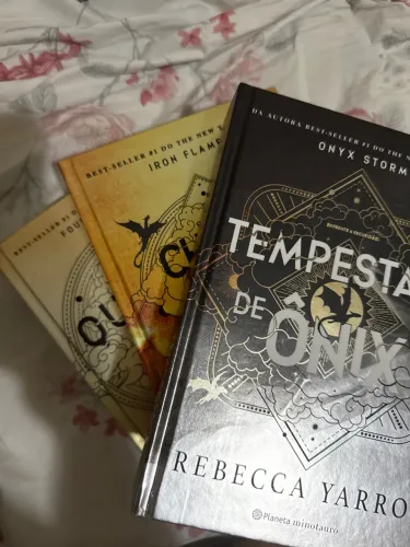 Trilogia Quarta Asa Capa Dura (1,2 e 3)