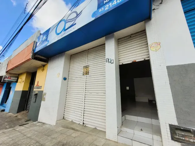 Ponto comercial com 130 m² próximo a Feira da Prata !!!