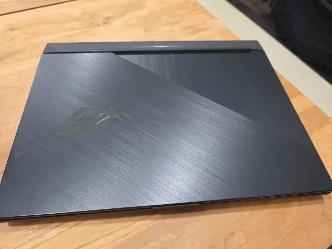 Notebook ASUS ROG Strix G531G - i7 // 32Gb RAM // 750Gb SSD // GTX 1650