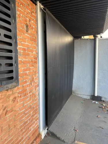 Toldo preto