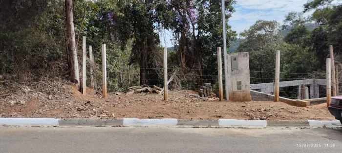 Terreno 500 metros em Santana de Parnaíba
