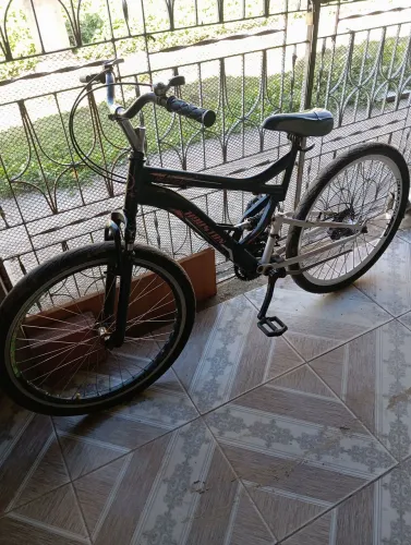 Bicicleta aro 26 quadro de mola