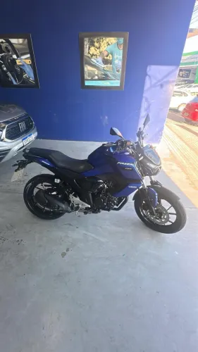 Yamaha FZ15 150 ABS 2023 - Econômica, Estilosa e Impecável!