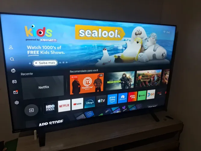 TV Smart Toshiba 55" 4K | Comando de Voz | Estado de Nova | Pouco Uso | Som Potente