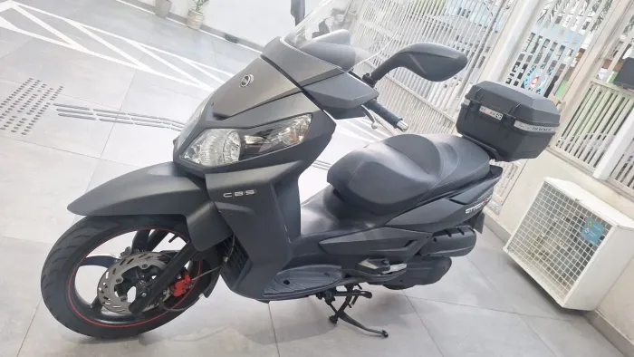 Citycom 300i S.