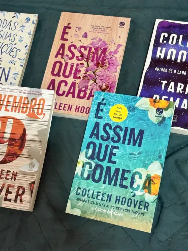 KIT COLLEEN HOOVER ? 5 LIVROS À VENDA!