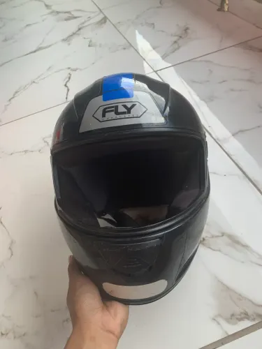 Capacete