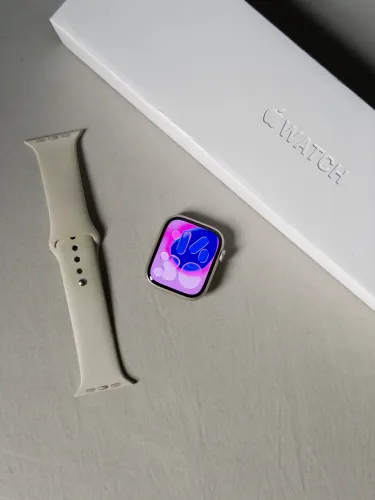 Apple Watch Series 7 45MM (Silver)
