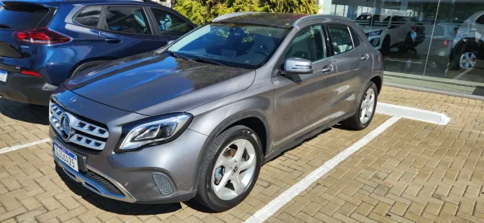 Mercedes-Benz GLA-200 GLA 200 Night 1.6. TB 16V Flex Aut. 2019