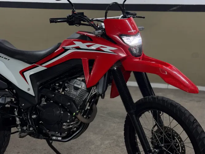 Honda xr 300l tornado