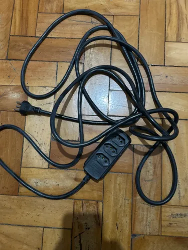 Extensao 5 Metros Regua 3 Tomadas Cabo Grosso 20a 10a Bivolt