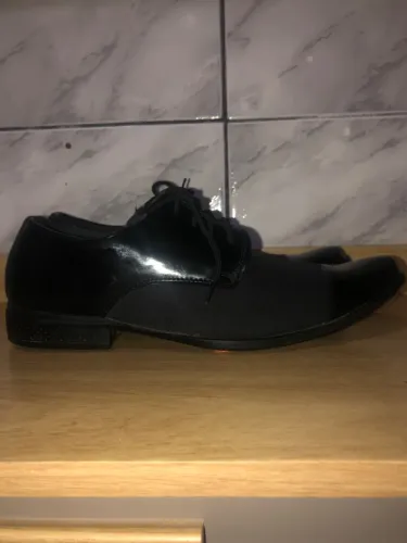 Sapato social Oxford preto misto verniz?tecido | usado em bom estado