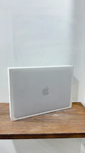MacBook Neo Silver 8G/256GB - novo
