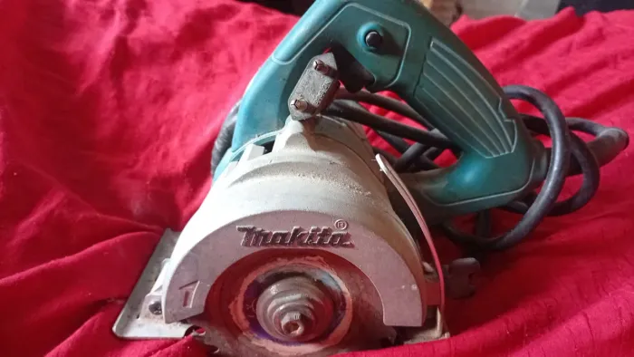 Makita 