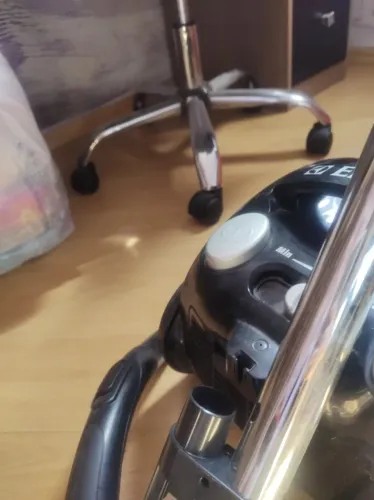 Aspirador de pó Eletrolux neo 1600wts. Semi novo