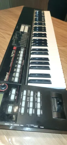 Teclado Roland xps-10