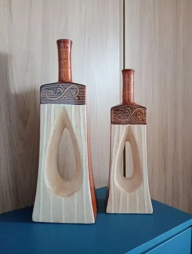 Vazo para enfeite de mesa ou estante.