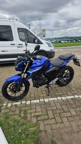 FZ25 connected NOVA