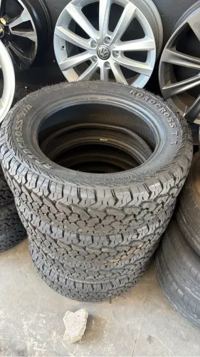 Pneus Roadcross 175/80R14 Novos