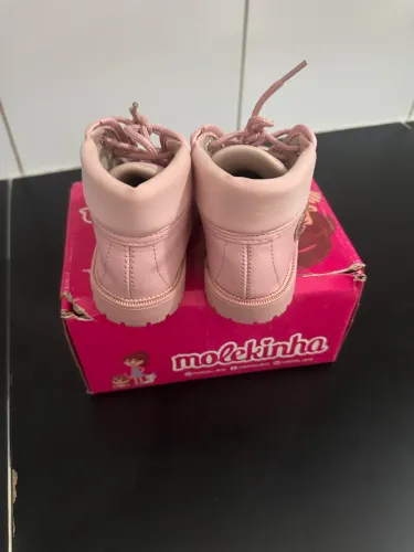 Vendo bota infantil