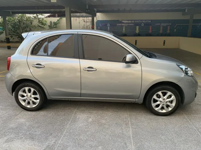 Nissan March SV 1.0 12V Flex 5P 2018