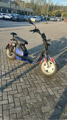 Moto elétrica 3 mil watts seminova