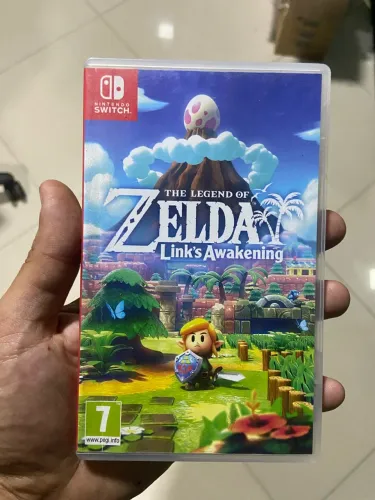 The Legend of Zelda: Link's Awakening - Nintendo Switch (Mídia Física)