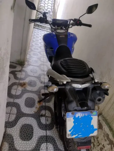 lander 250cc 2023