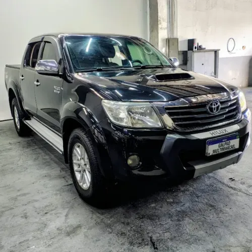Toyota Hilux CD SRV D4-d 4X4 3.0 TDI Dies 2013