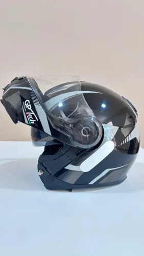 Capacete articulado Race Tech com óculos interno 