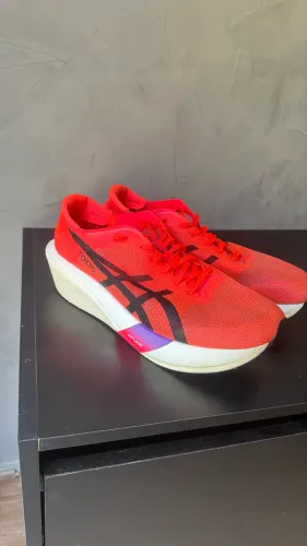 Tênis asics metaspeed Edge