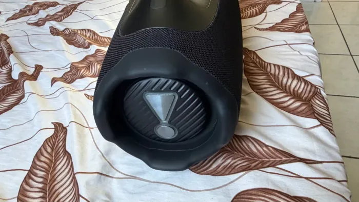 Boombox 4 JBL