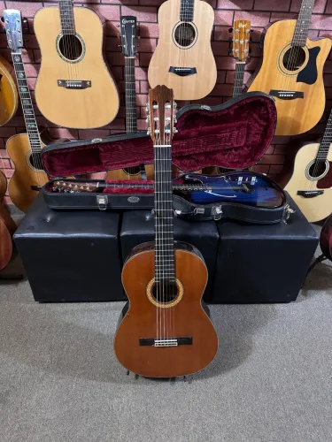 Violão Takamine Japonês Número 5 tampo sólido ANALISO TROCAS