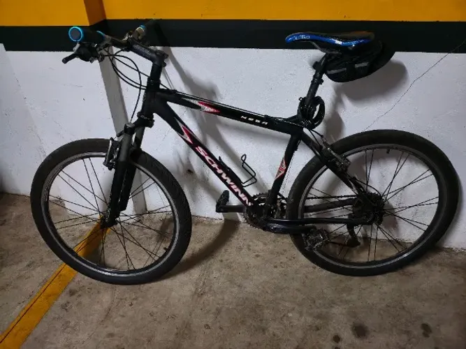 Bike Linda Schwinn Quadro 17 Shimano Lx e Xt Suspensão Manitou Barata Só andar