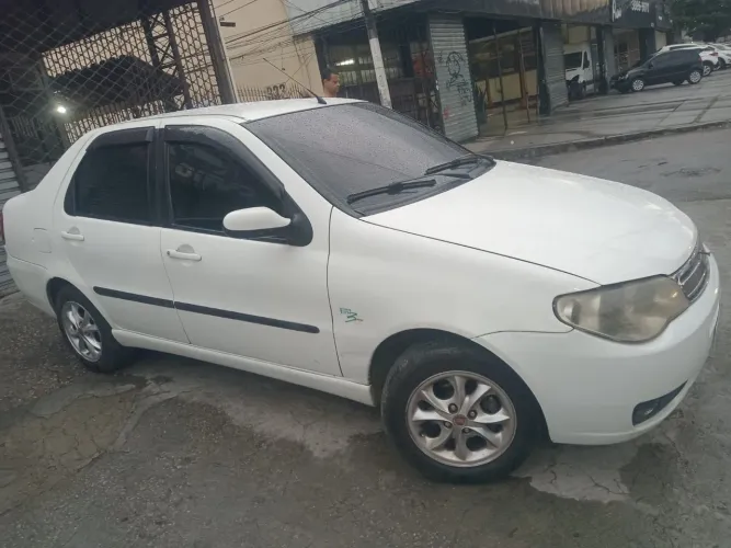 Fiat Siena ELX 1.4 MPI Fire Flex 8V 4P 2007