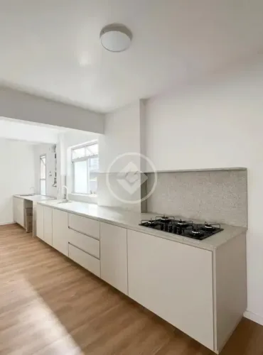 APARTAMENTO - Centro - DP-366328