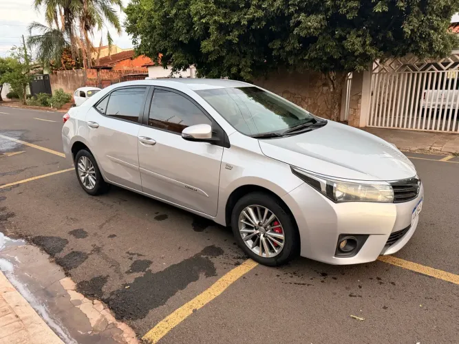 Toyota Corolla XEI 2.0 Flex 16V Aut. 2015