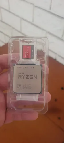 Ryzen 3 2200g com Placa de Vídeo integrada roda vários jogos