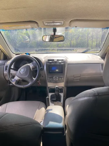 Toyota Corolla GLI 1.8 Flex 16V Mec. 2010