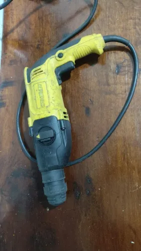 Martelete Stanley 220v