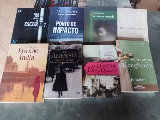 Lote de 22 livros novos