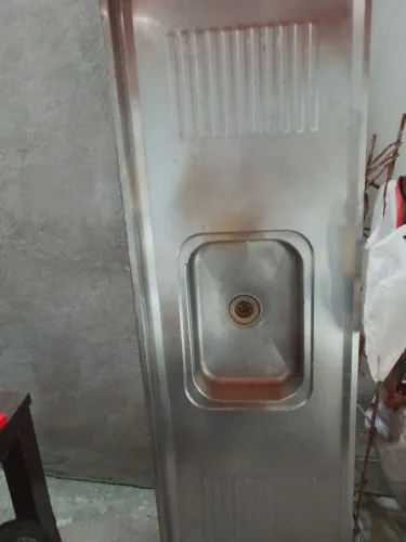Vendo pia inox completa com porta