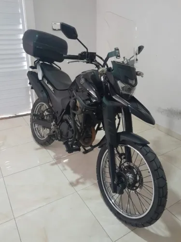 Vendo ou troco Lander 250 ,, troco em Bros ou tornado acima de 2023,volto se for justo 