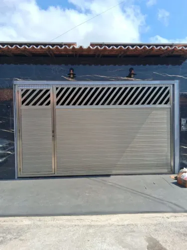 Portão para Garagem / Entrada Residencial