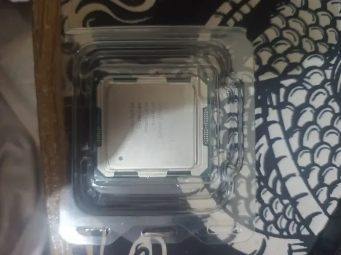Intel Xenon E5-2630V4